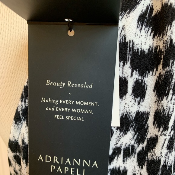 ADRIANNA PAPELL Cheetah Blouse - Picture 7 of 8